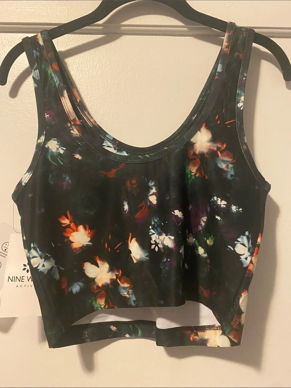 Nine West Active Black Floral Sports Bra - 4 way stretch - size Medium